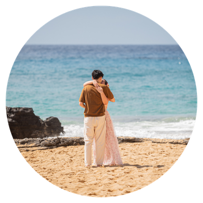 maui-engagement-photographer-beach-couple-card