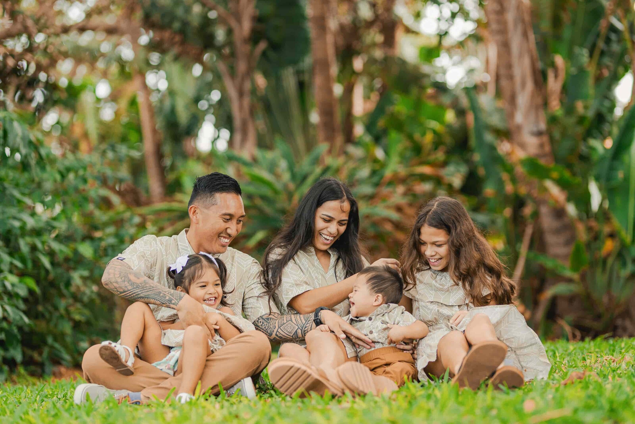 maui-family-photographer-dreamgraphy-local-team